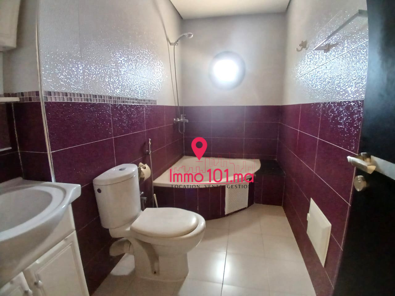 Location duplex vide à Harhoura AYLVV2284